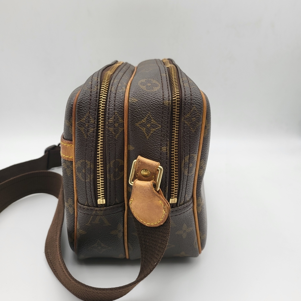 Louis Vuitton Monogram Reporter PM Bag...Authentic..!! - Picture 2 of 15